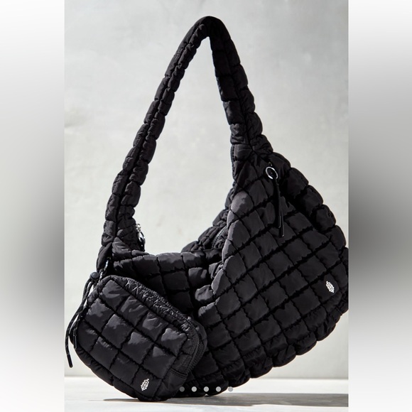 Free People - Movement Quilted Carryall Bag - Picture 1 of 4